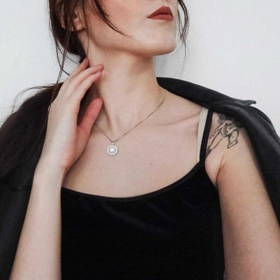 Perlový náhrdelník