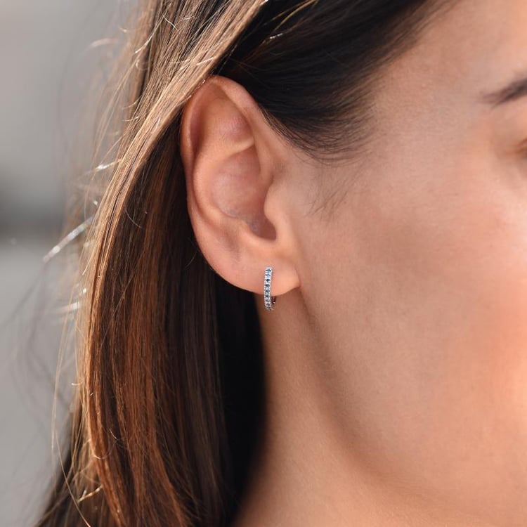 Kruhové zlaté náušnice s modrymi diamantmi Iavani 45929