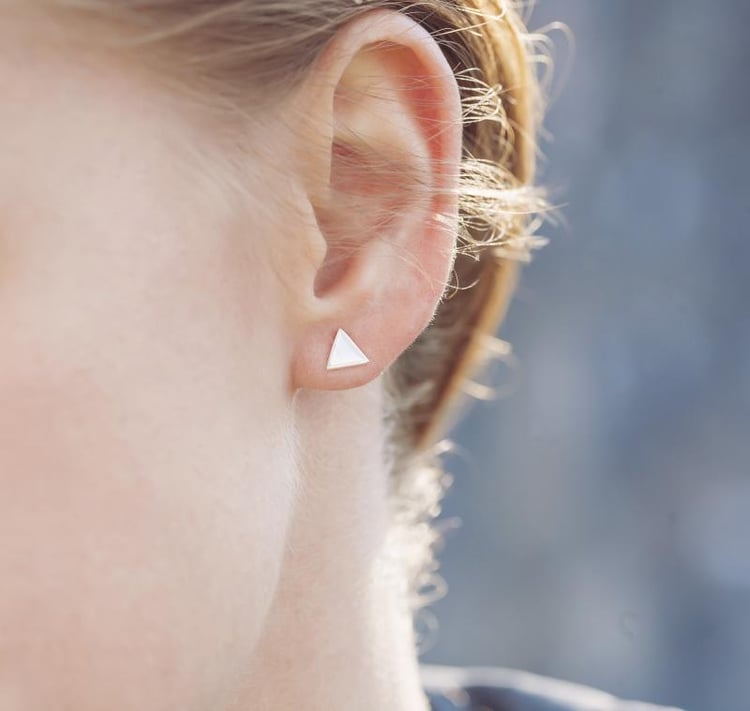 Napichovacie strieborné náušnice Dorina 9522