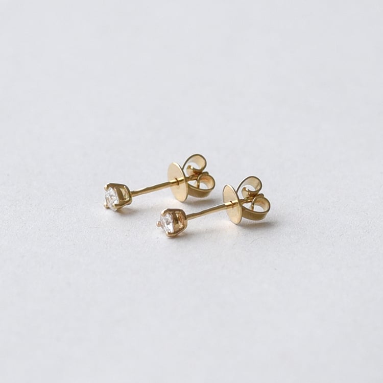 Martini napichovacie náušnice s diamantmi 62609