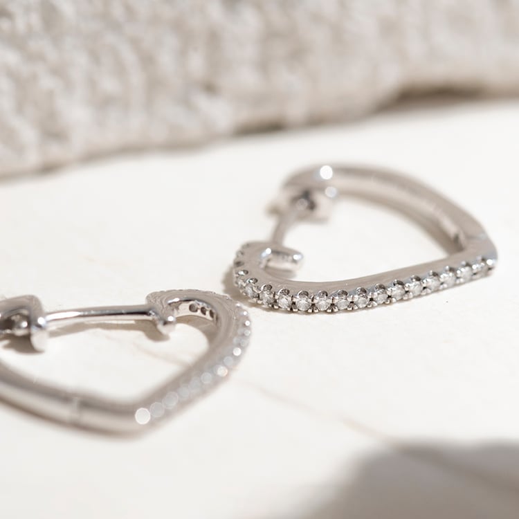 Náušnice v tvare srdca s lab-grown diamantmi Leticia 110343