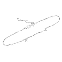 Náramok s 3 písmenkami a lab-grown diamantmi Ainslee