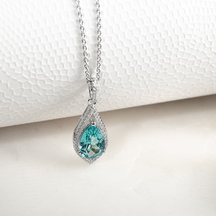 Strieborný prívesok so simulovaným turmalínom a zirkónmi Lauar 133318