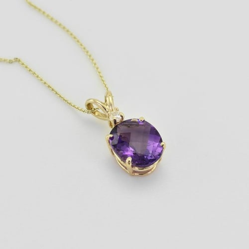 Zlatý prívesok s 2.06ct ametystom a diamantom Rayne