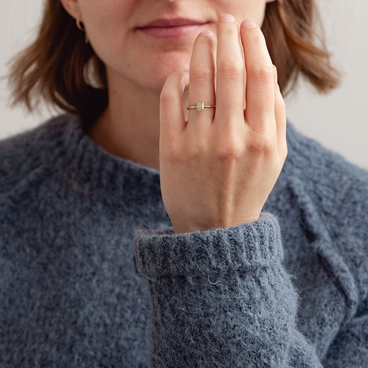 Zlatý prsteň so žltým emerald salt and pepper diamantom Olson 132787