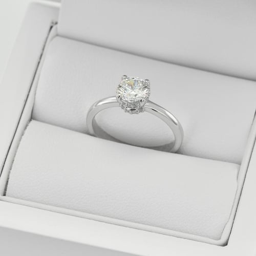 Zásnubný prsteň s lab-grown diamantmi Ymos