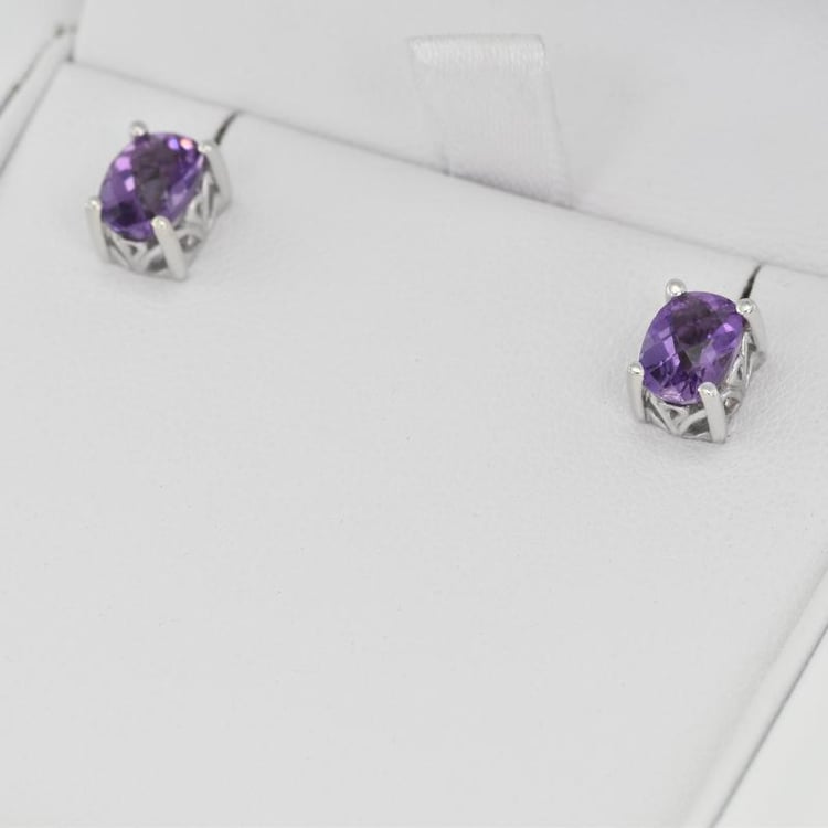Strieborné náušnice oválnymi ametystmi 21189