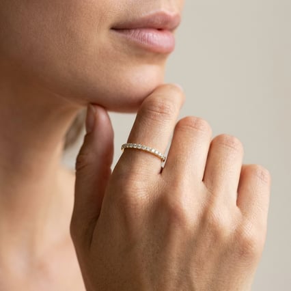 Rozvodový eternity prsten zo zlata s 1.25 mm lab-grown diamantmi Naveen