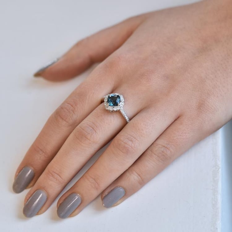 Topásový prsteň 37859