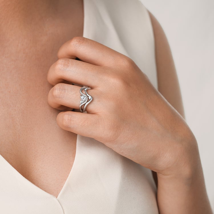 Romantický zásnubný set prsteňov s diamantmi 156542