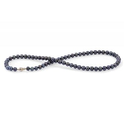 Zlatý náhrdelník s čiernymi 6-6.50mm perlami Dahra