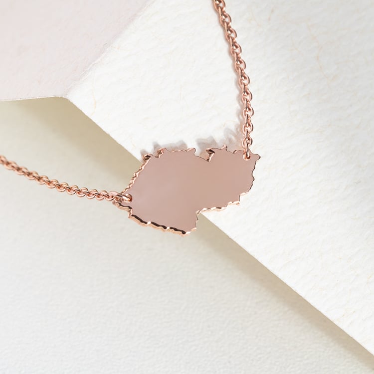 Zlatý či platinový náhrdelník Česká republika 147759