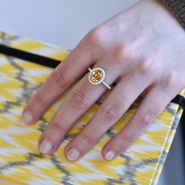Prsteňs citrínom 28919