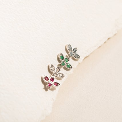 Zlatá piercing náušnica s nebesky modrými topásmi Ciera