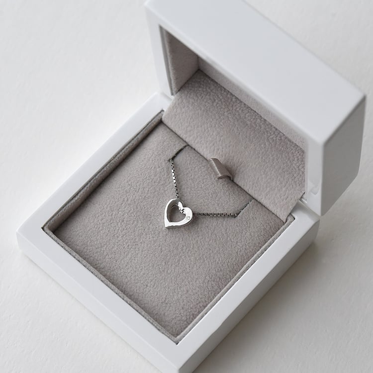 Srdcovvý prívesok 72995