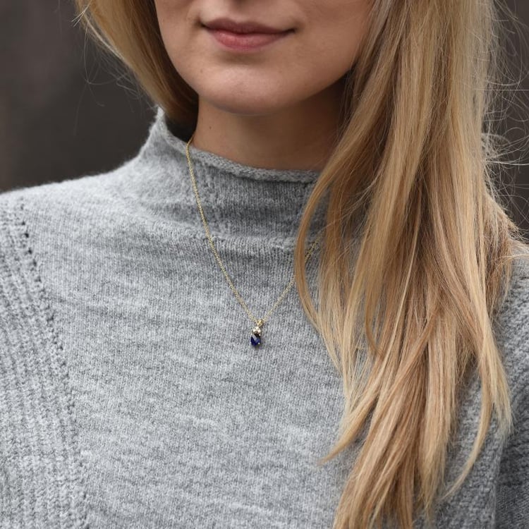 Zafírový náhrdelník 9742