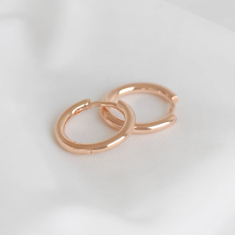 Kruhové náušnice ze stříbra 92691