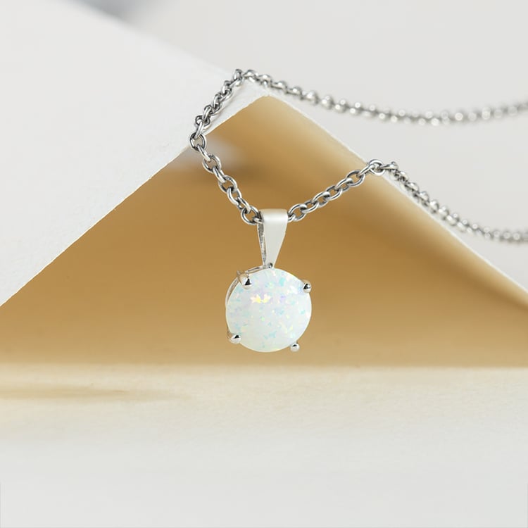 Biely opál v zlatom prívesku Atik 150096