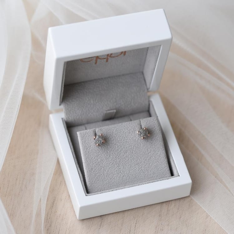 Náušnice s diamantmi 52821