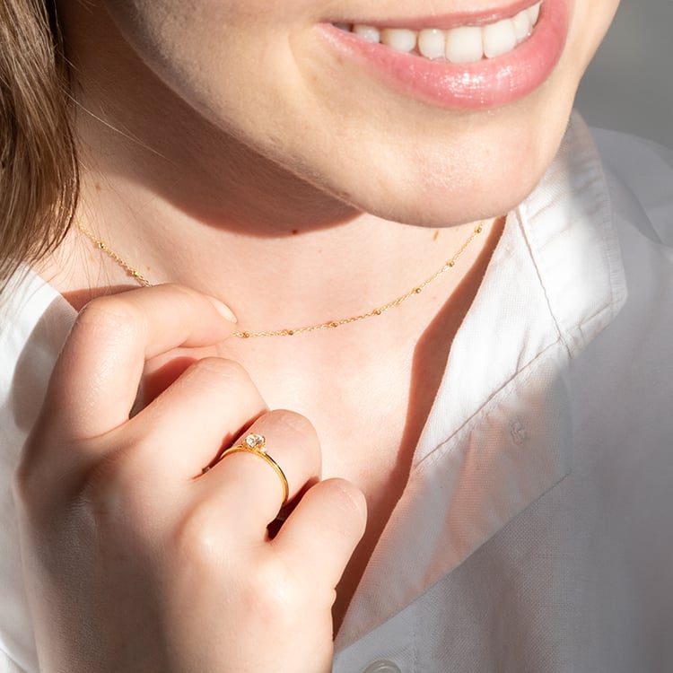 Zásnubný prsteň s lab-grown diamantmi Hye 137355