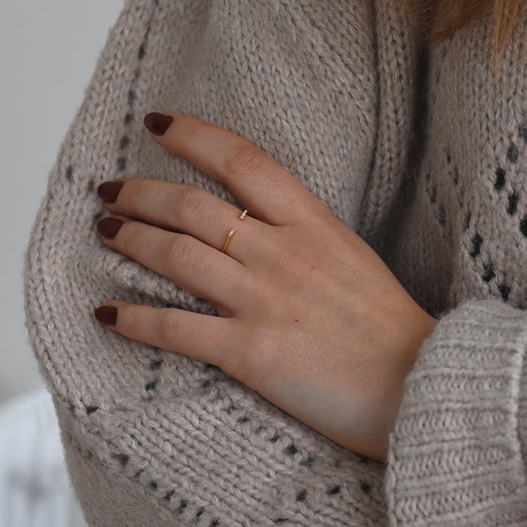 Strieborný prsteň 72915