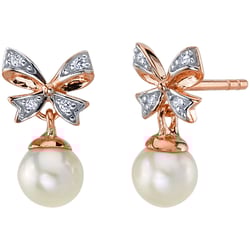 Perlové náušnice so zlatými mašľami a lab-grown diamantmi Pegeen