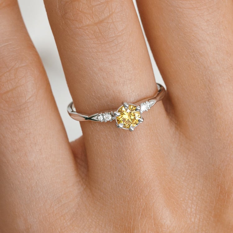 Zásnubný prsteň zo zlata s 0.36ct IGI certifikovaným lab-grown diamantom Mileva 158298