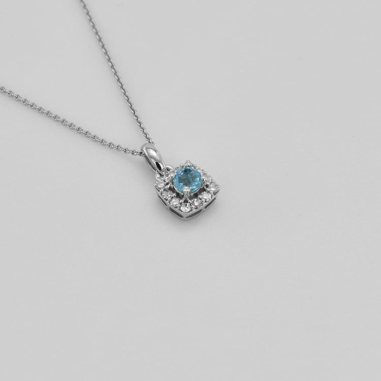 Strieborný akvamarínový prívesok s lab-grown diamantmi Merritt 104266