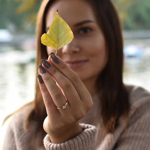 Zásnubný prsteň s lab-grown diamantom Yadu
