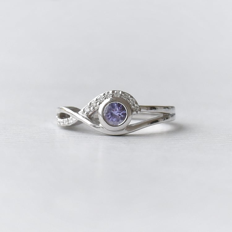 Tanzanitový prsteň 69687