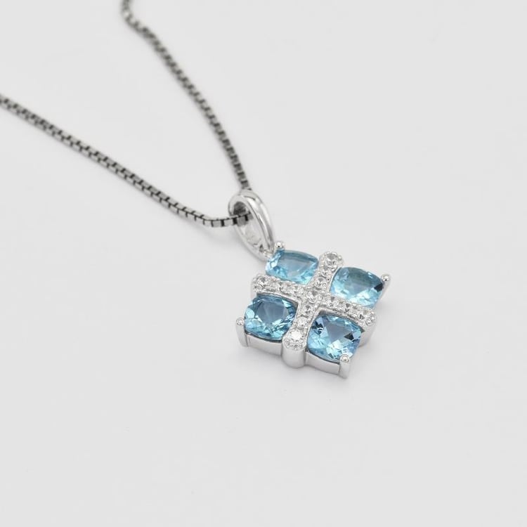 Náhrdelník s topásmi 30435