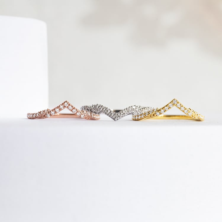 Vykrojený eternity prsteň s lab-grown diamantmi Cathal 142657