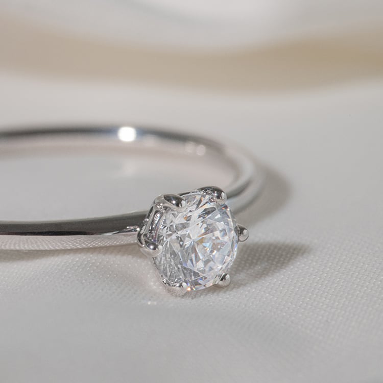 Zlatý zásnubný prsteň s 0.30ct IGI certifikovaným diamantom Birdie 148487